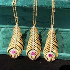 Light Luxury 925 Silver Brushed Feather Pendant Necklace