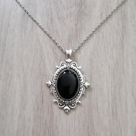 Gothic Vintage Bronze Pendant Necklace Personality