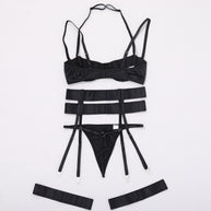 Elegant Black Bra and Panties Set with Chest Cutout - Ideal for B2B Lingerie Retailers Over View