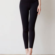 Essential Ventiflo™ Leggings 26