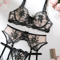 Wholesale Romantic Bra and Panty Set with Lace Garter Details Show